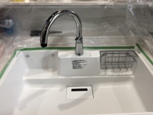 三重キッチン取付け隊　浄水栓を後付け　施工前